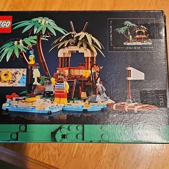 LEGO Ray The Castaway #40566 - Picture 4 of 4
